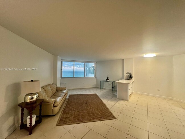 Photo - 7135 Collins Ave Unit 702