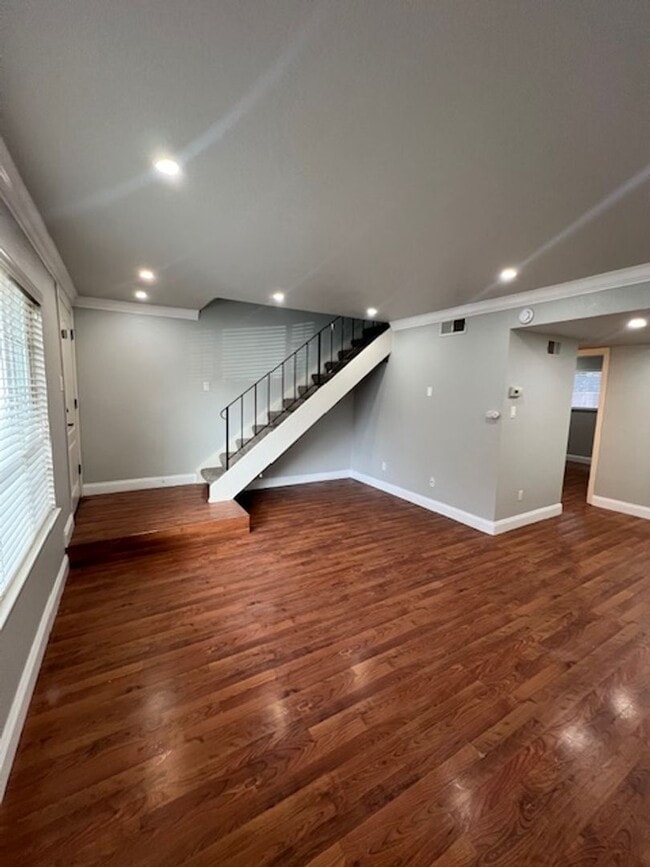 Photo - Beautiful 3 Bedroom and 1.5 Bathroom Condo $2,195.00 Available Now Unit 4