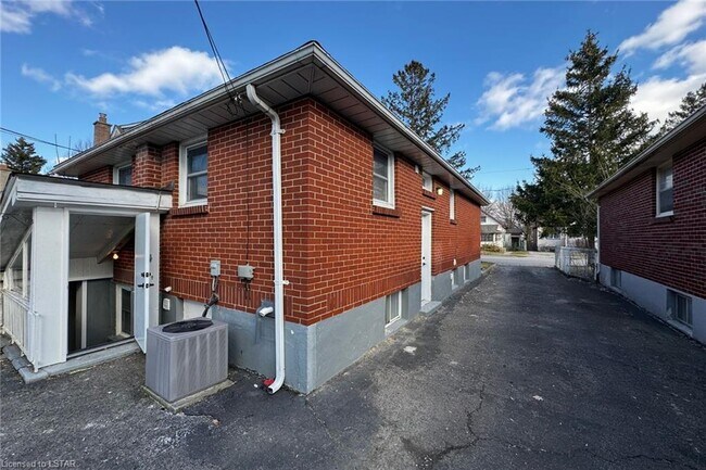 Photo - 2 Bed | 1 Bath – Basement Unit in Quiet Residential Duplex – All Inclusive – $1,575/month Unit 2