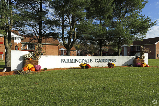 Farmingdale Gardens - Farmingdale Gardens Apartments