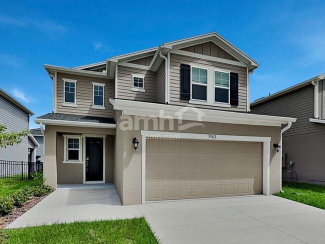 Building Photo - 5962 Pinewood Ests Dr Rental