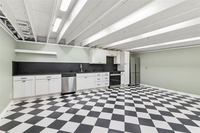 Photo - 306 S Walton St