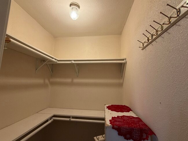 Photo - 10214 Blitzen Dr