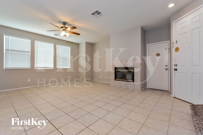 452 Redruth Dr