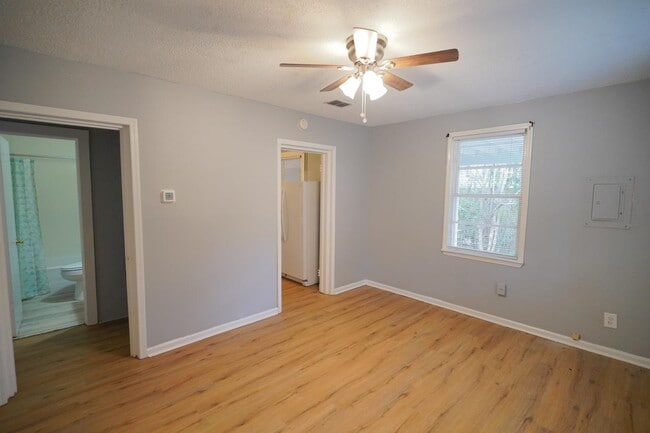 Photo - 1308 Coleman St