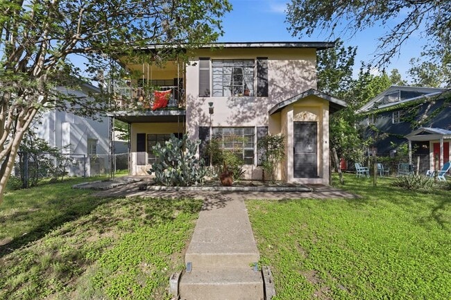 Building Photo - 3901 Wrightwood Rd