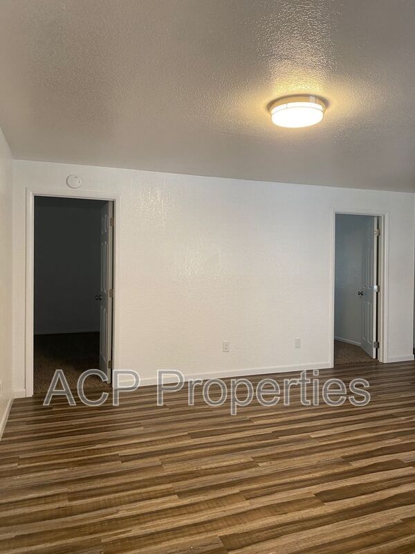 Photo - 1129 22nd St Unit #A