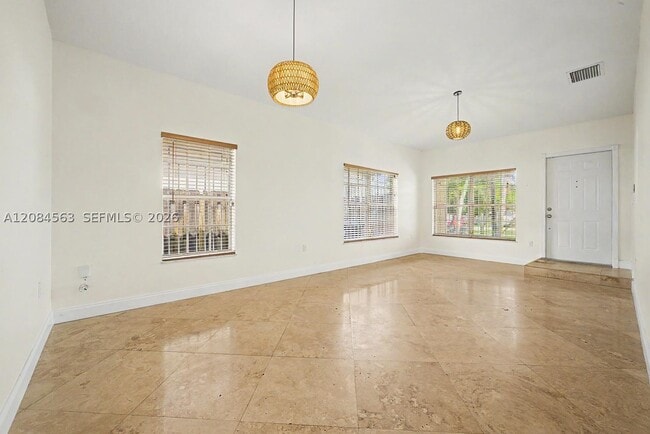 Photo - 309 SW 2nd St