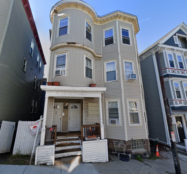 Photo - 17 Sachem St Unit 1