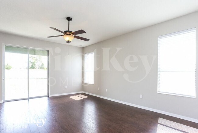 Photo - 7556 Forest Mere Dr