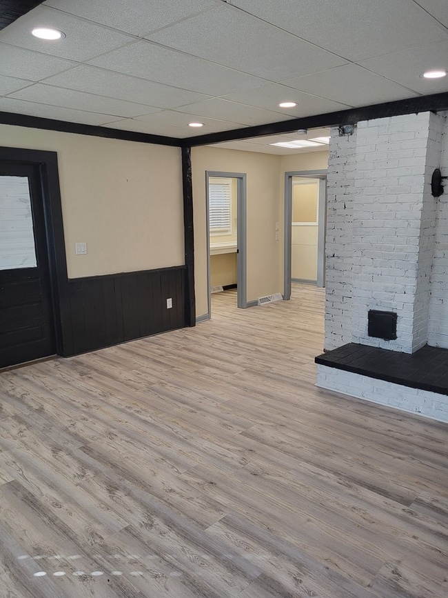 Photo - 267 E 1st St