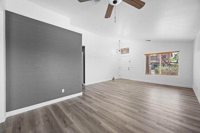 Photo - 22994 W Solano Dr