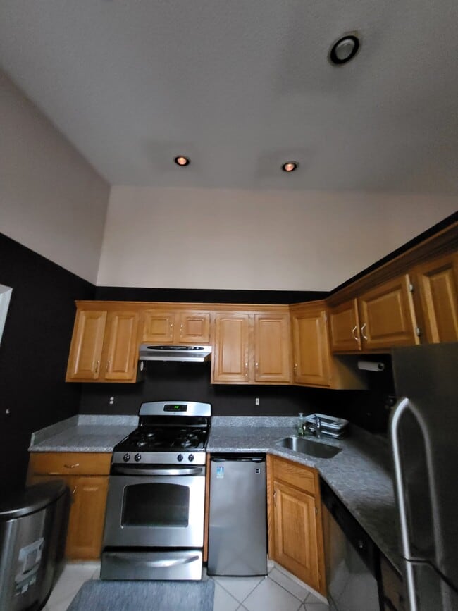 Photo - 2102 Doolittle Dr Unit 2102