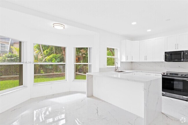 Building Photo - 15842 SW 14th St Rental
