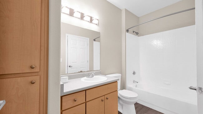 Laguna at Arrowhead Ranch apartments — community photo