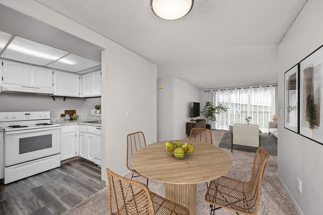 Dining Area - Monterra Apartments