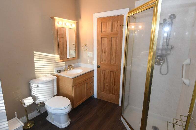 Photo - 9 Weir Ln