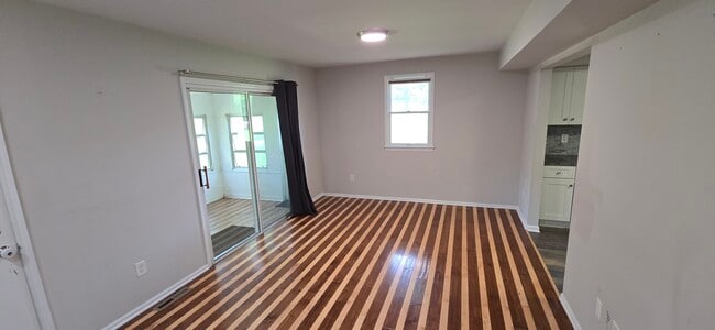Photo - 70 Colonial Dr