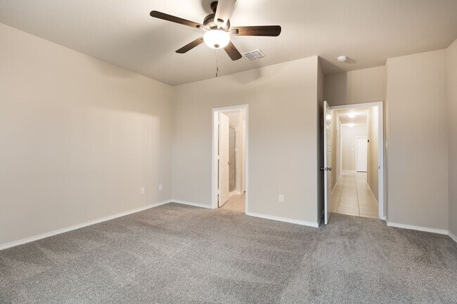 Photo - 3 bdr 2 bth home