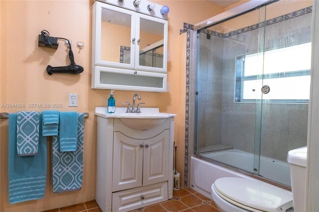 Photo - 271 NE 154th St