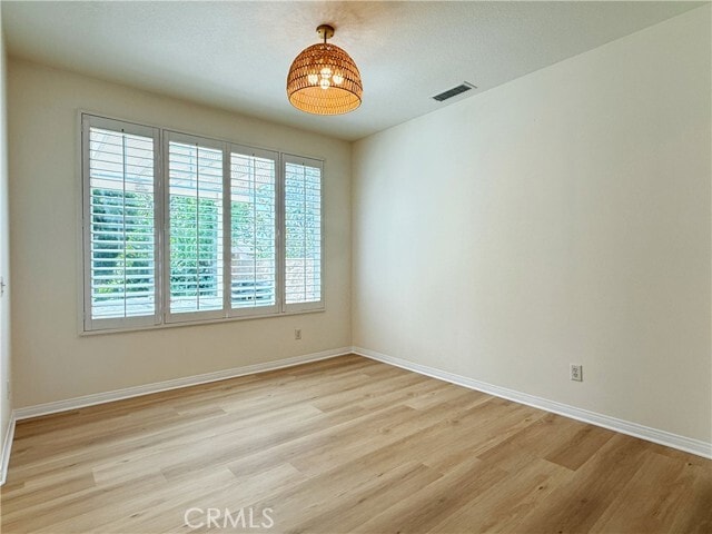 Photo - 3631 Starling Way