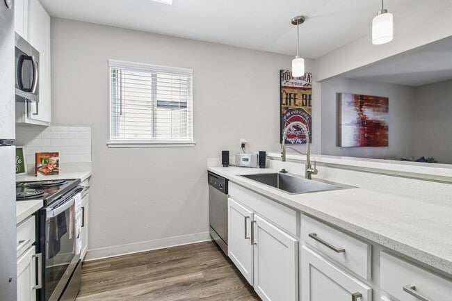 Terra House Apartments