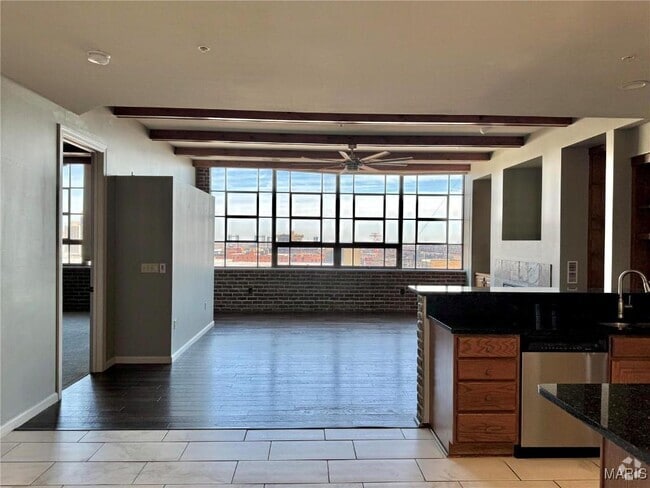 Building Photo - 400 S 14th St Unit 1207 Rental