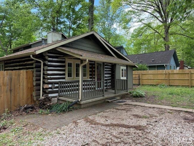 Building Photo - 5870 IN-46