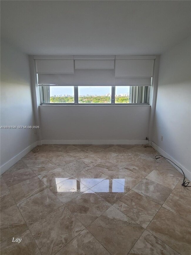 Photo - 16850 S Glades Dr Unit 7F