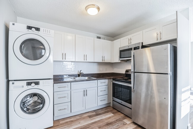 Kitchen with In-Unit Washer & Dryer