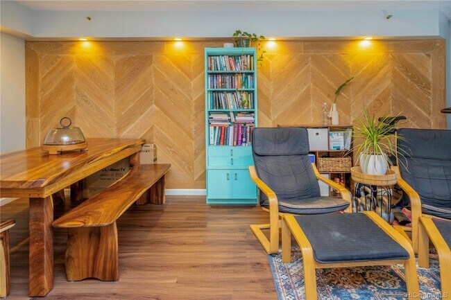 Photo - Kakaako 1/1/1 in "One Waterfront"