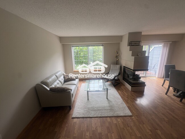 Photo - 15615 24th Ave N
