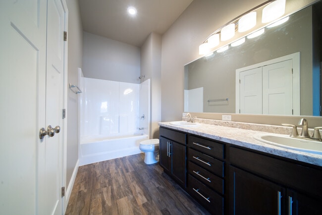Third Avenue Lofts