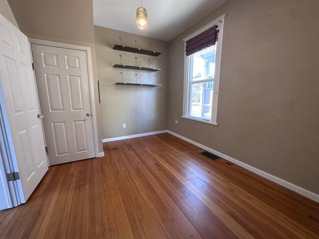 Photo - 1330 S Grant St