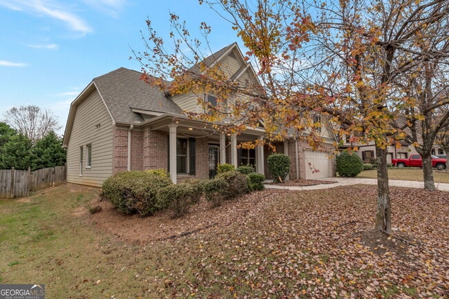 Photo - 332 Baymist Dr