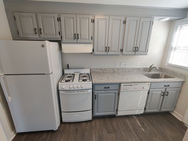 27 Mercury Ct