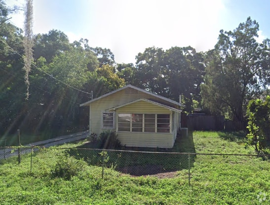 Building Photo - 8003 N Gomez Ave Rental