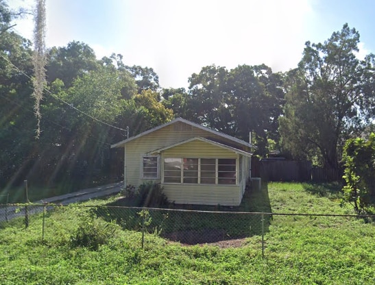 Building Photo - 8003 N Gomez Ave Rental