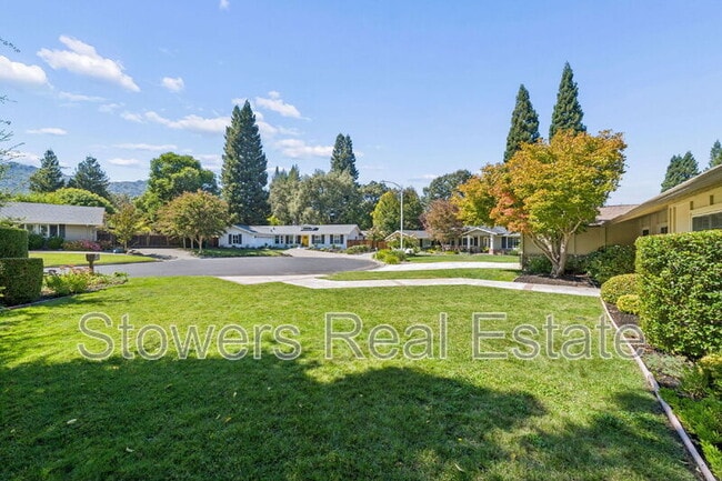 132 Glen Ct