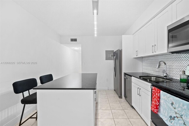 Photo - 515 SW 3rd St Unidad 6