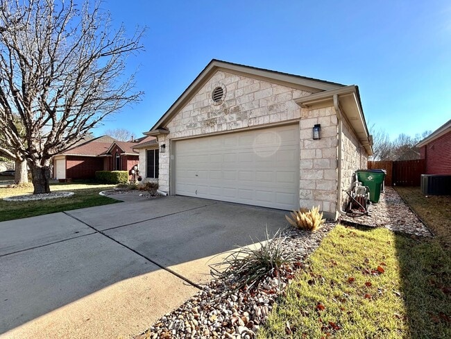 Photo - Cozy 3 Bed / 2 Bath Single-Story Home with Garage & Fenced Yard