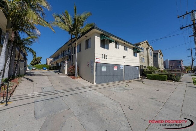 Photo - 111-115 E. Beach Ave.