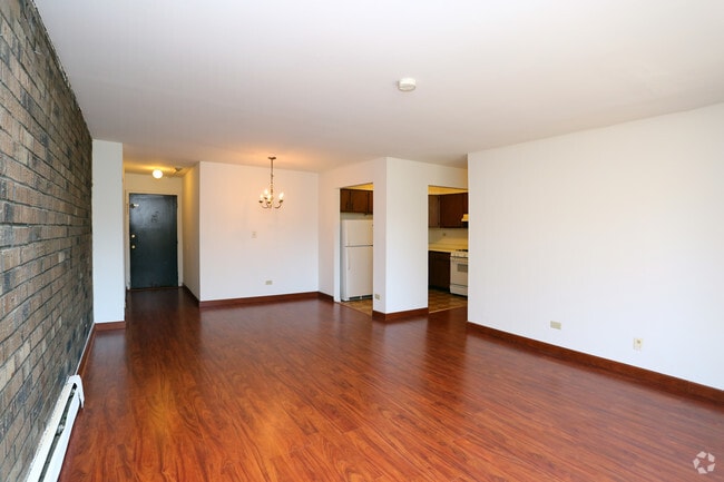 Main Park Apartments