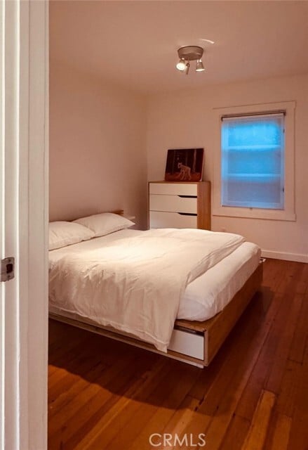 Photo - 645 Thalia St