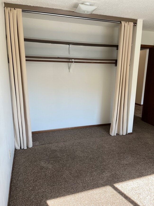 Photo - Ghent Housing