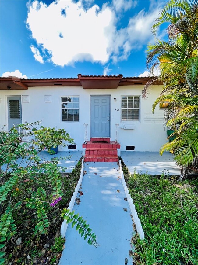 Photo - 600 SW 16th Ave Apartamento Unidad 1602