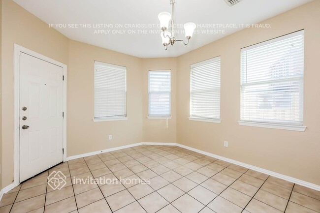 Photo - 932 Matagorda Ln