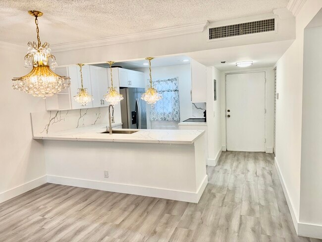 Building Photo - 5961 NW 2nd Ave Unit 312