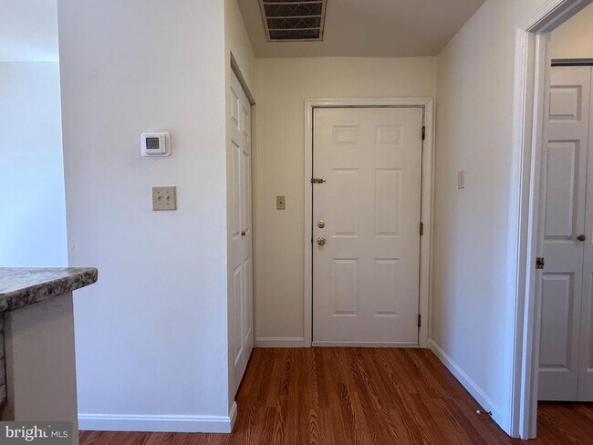 Photo - 358 Main St Unit 5