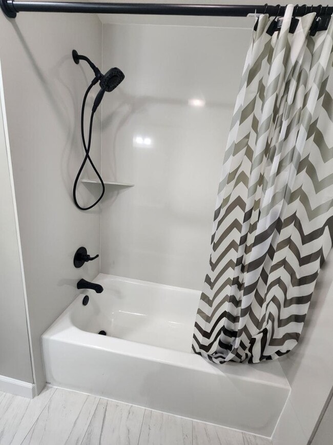 Photo - 917 Huntington Dr